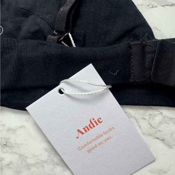 Andie Plunge Bra Medium Black NWT - Picture 7 of 9